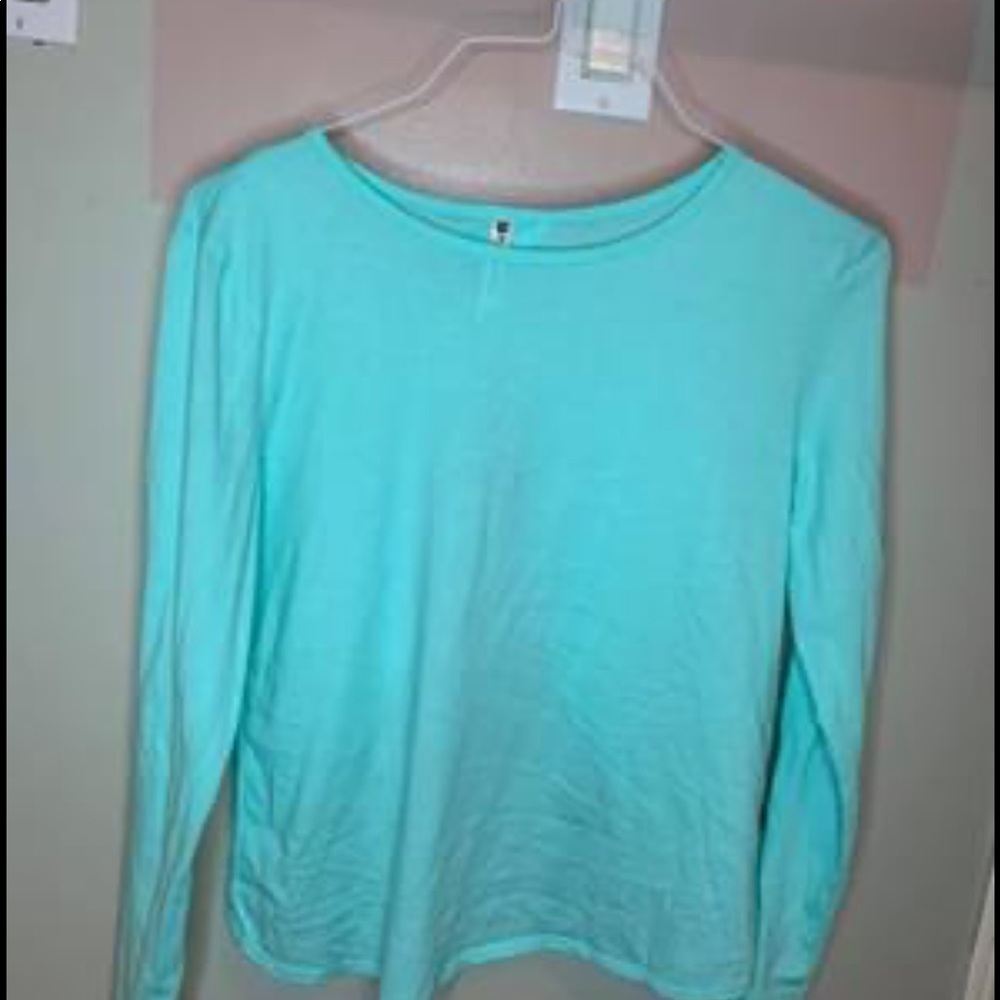 Fabletics open back long sleeve